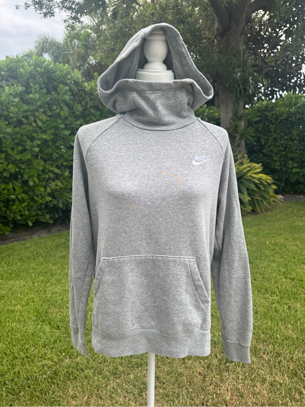 Nike Women's Sportswear Essential Funnel-Neck Fleece Hoodie Size M